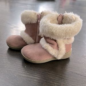 Gap, Toddler, Pink, Suede leather Mocassins - Size 6